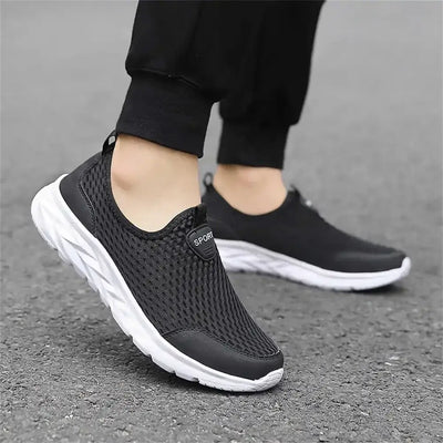 Slip-on Size 42 Basketball Sneakers 46 Size Casual Shoes Man Brand Sports Exercises At Home Classical Shoos Teni Exercise