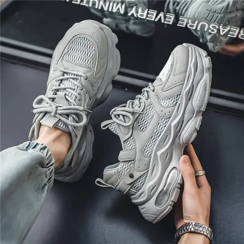 Autumn Men Shoes Fashion Chunky Sneakers Height Increasing Casual Shoes Male Trainers Sports Shoes Zapatos Hombre