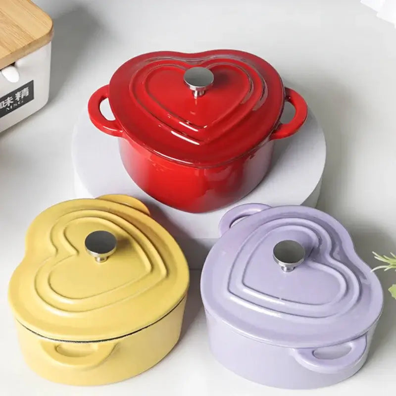 10CM Heart Shaped Red Dutch Oven Small Enameled Cast Iron Pot With Lid Saucepan Casserole Kitchen Accessories Cooking Tools