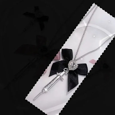 2024 New Love Heart Bowknot Metal Syringe Pendant Necklace for Women Dark Lolita Cool Trend Jewelry Gothic Fashion Accessories